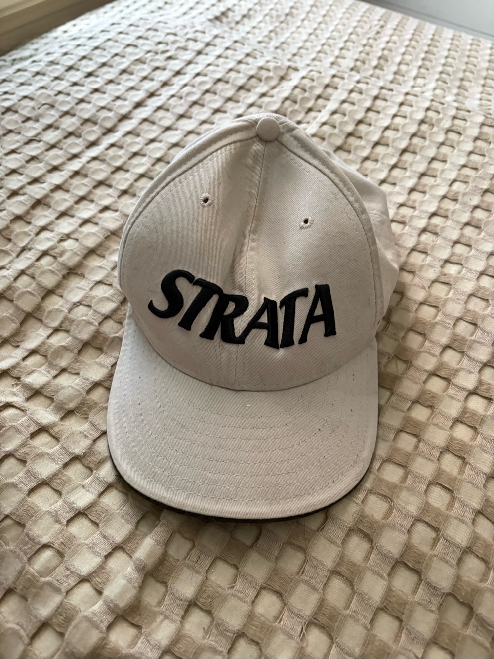 Strata golf cap